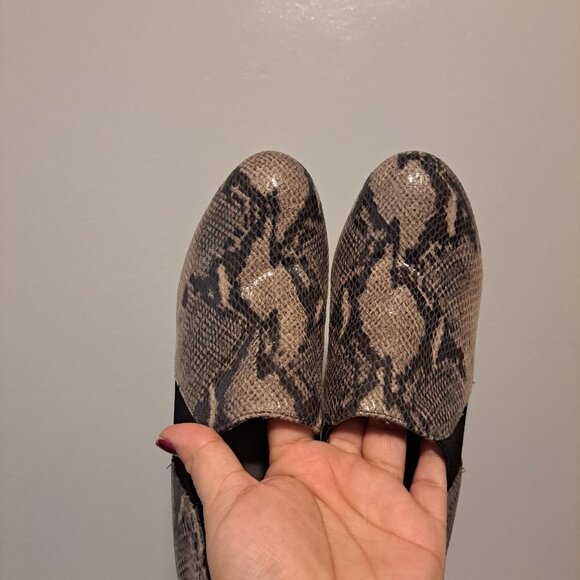 Coach And Four Shoes Tadd 8.5M Faux Snake Zipper Platforms 3.5" Heel Bootie - Picture 5 of 13